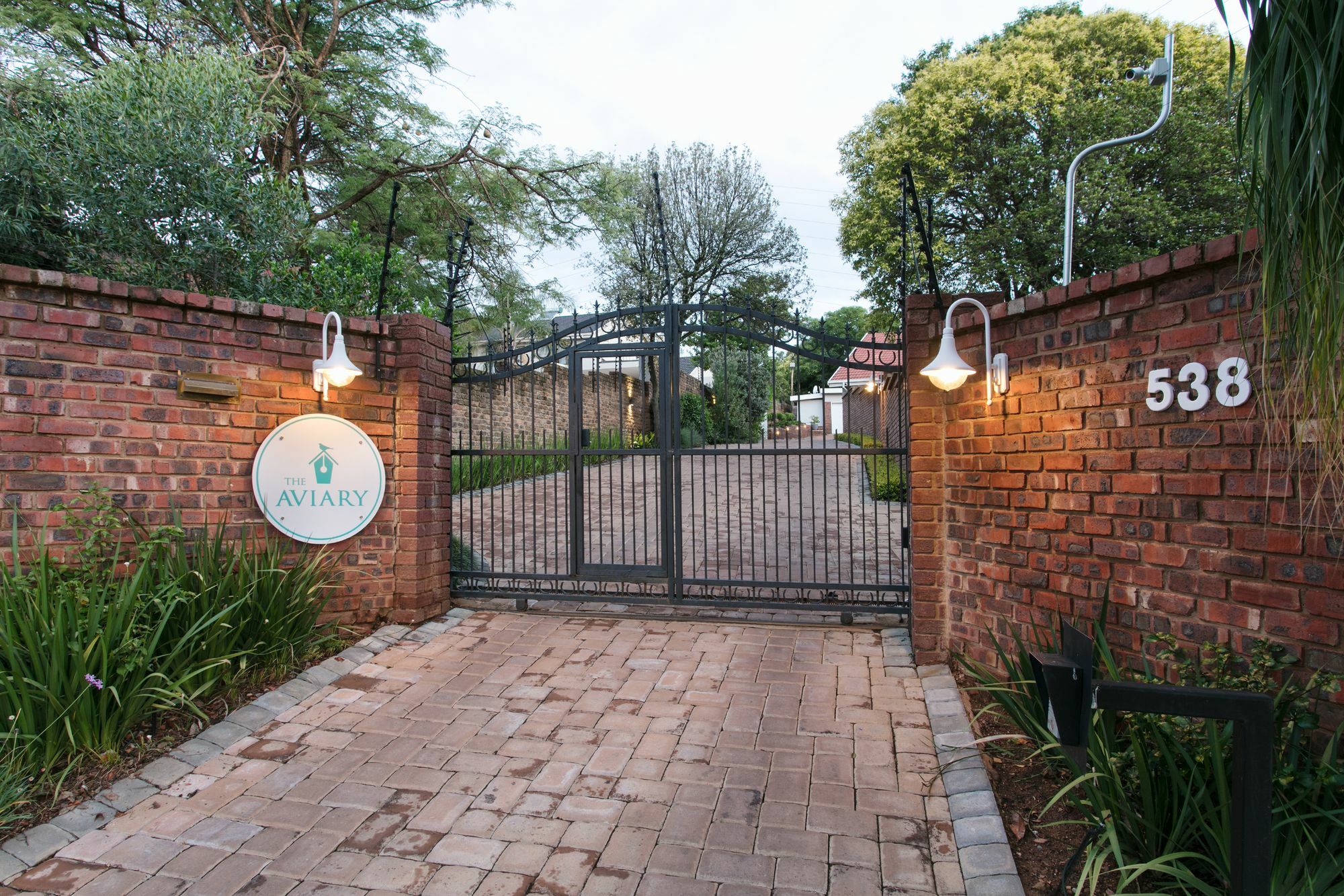 The Aviary Hotel Pretoria Exterior photo